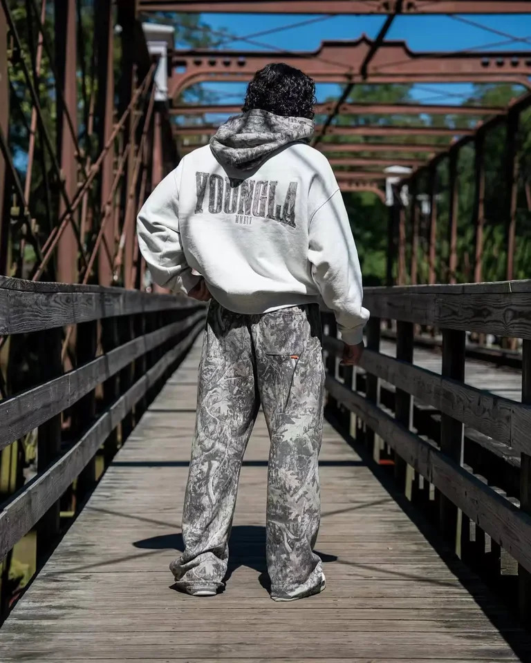 2025 men style Spring American digital camouflage print sports fitness Trousers loose and versatile wide-leg pants 250326
