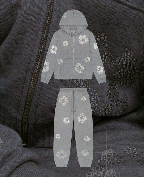 2025 Trendy Hot Stamping Printed Loose Hoodie Y2k Hip-Hop Streetwear Men's And Women's Pullovers Casual Top 1