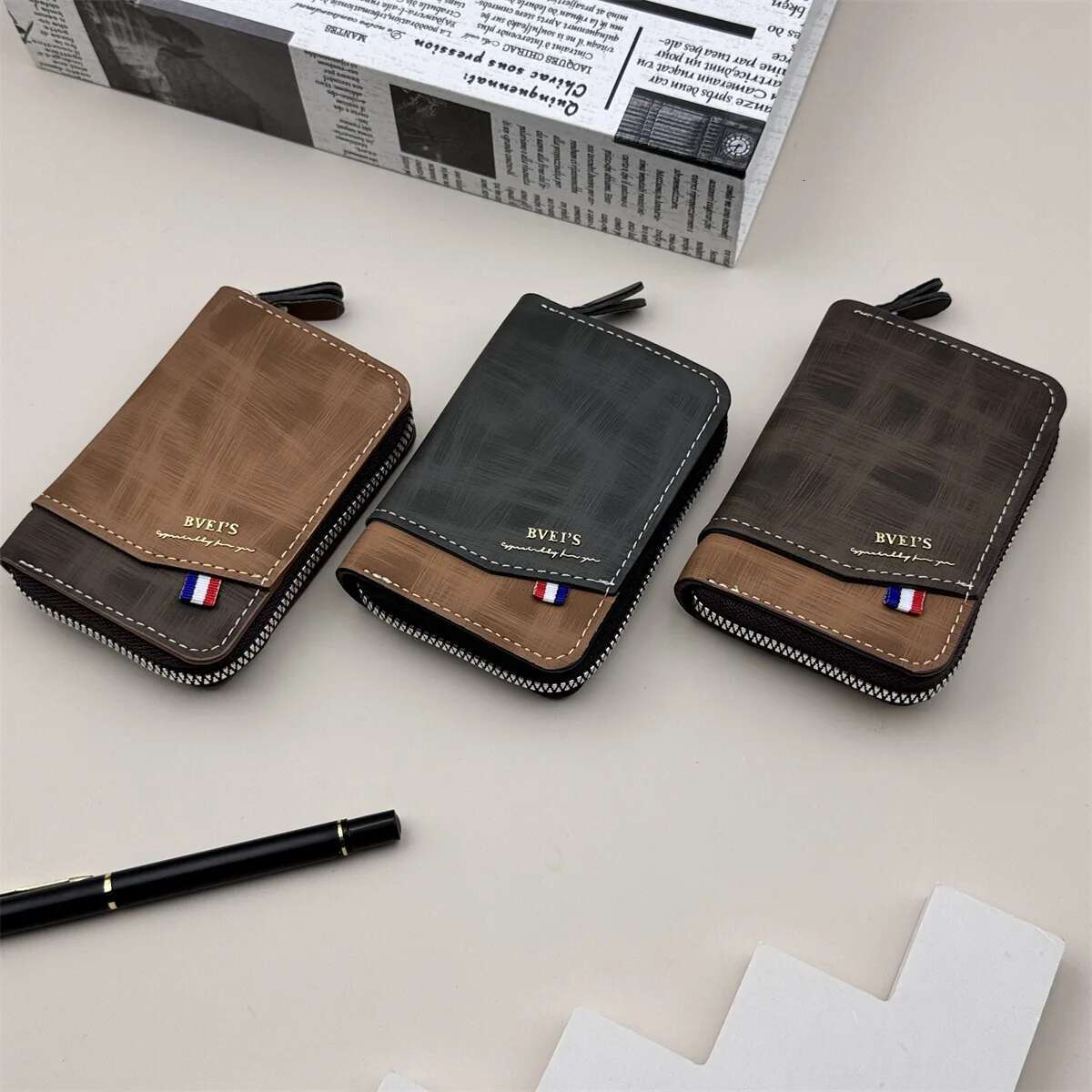 2025 New Multi Functional Zipper Jacket With Multi PU Leather Large Capacity Designer Card Bag For Men And Women