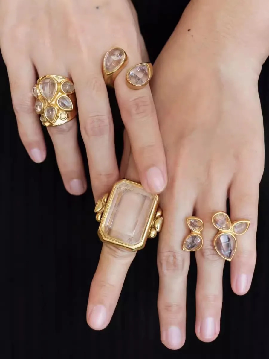 Transparent Natural Stone Crystal Ring Geometric Metal Rings Brass for Women Jewelry Light Europe America Party Gifts 250322