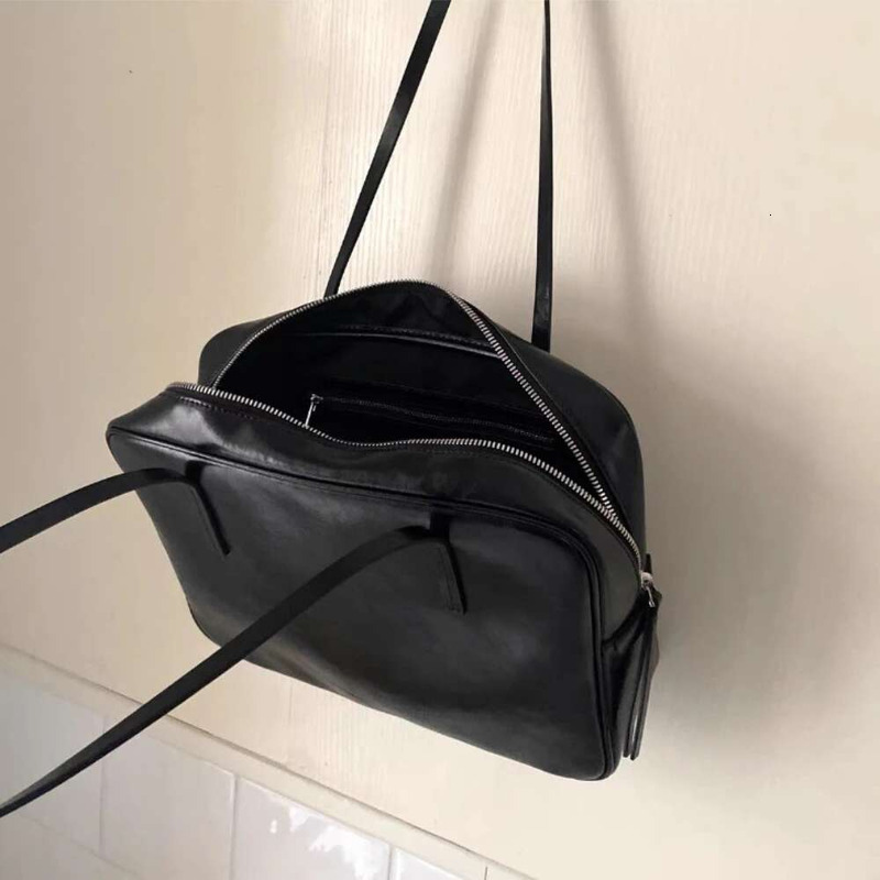 Simple Leisure Square Commuter Tote First Layer Oil Wax Cow Leather Women Armpit Shoulder Glossy Black Ladies Hand Bag