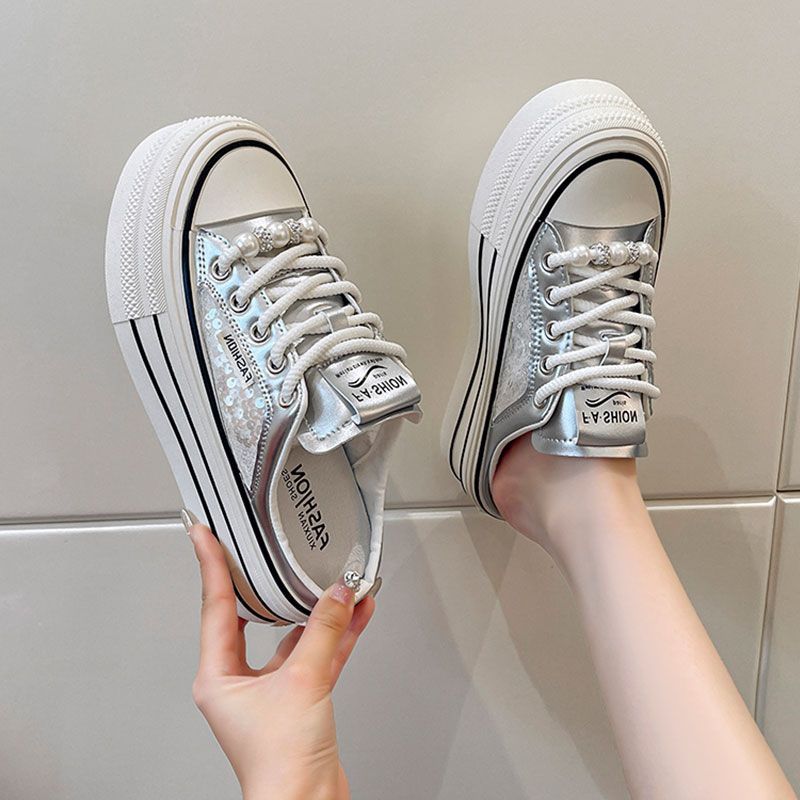designer shoes new Women's summer outdoor fashion style white slip-on mules with toe caps no heels super trendy half-slip sandals