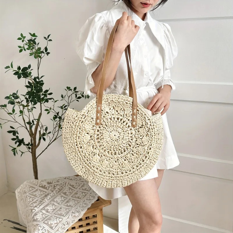 1pcs Minimalist Hollow Round Paper Rope Woven Shoulder Bag Casual Beach Tote Handbag Bohemian Style for Travel bag 250325