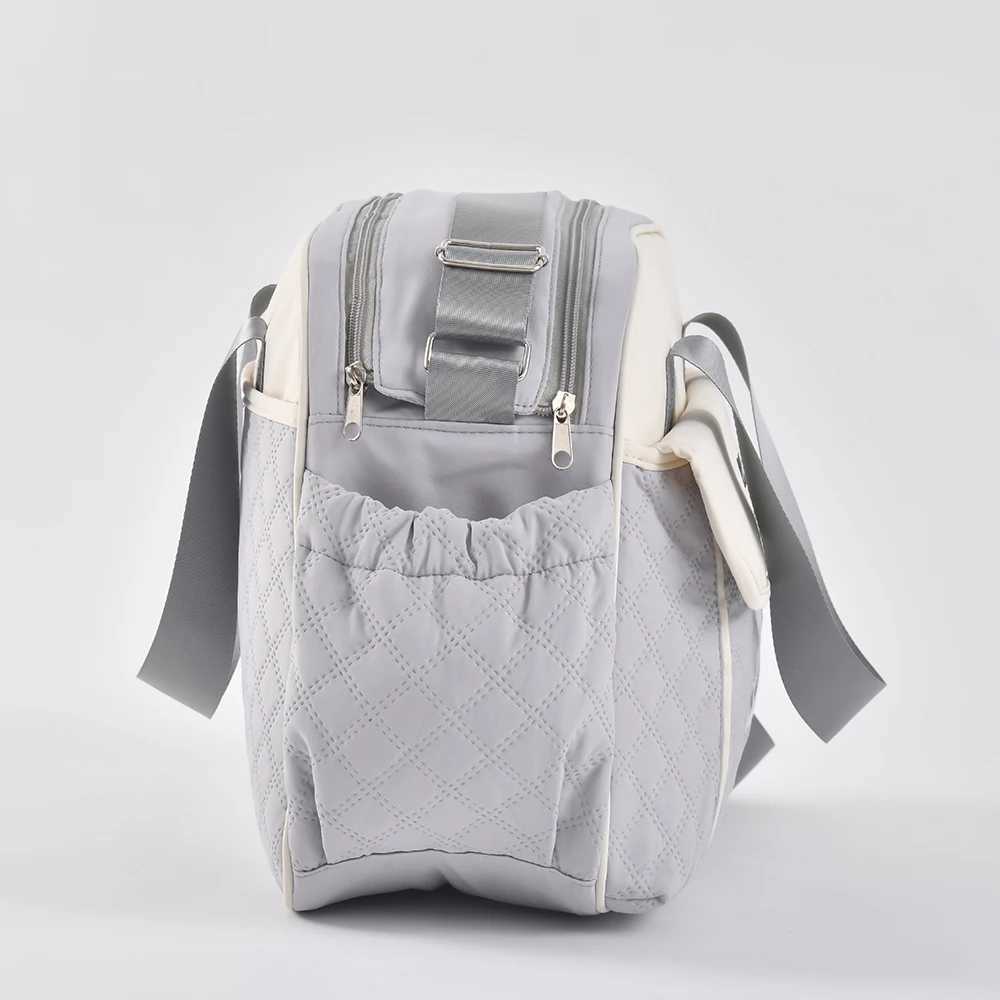Fashionable and multifunctional one shoulder mommy bag sewing embroidery large capacity crossbody hand-held diaper bagC250326