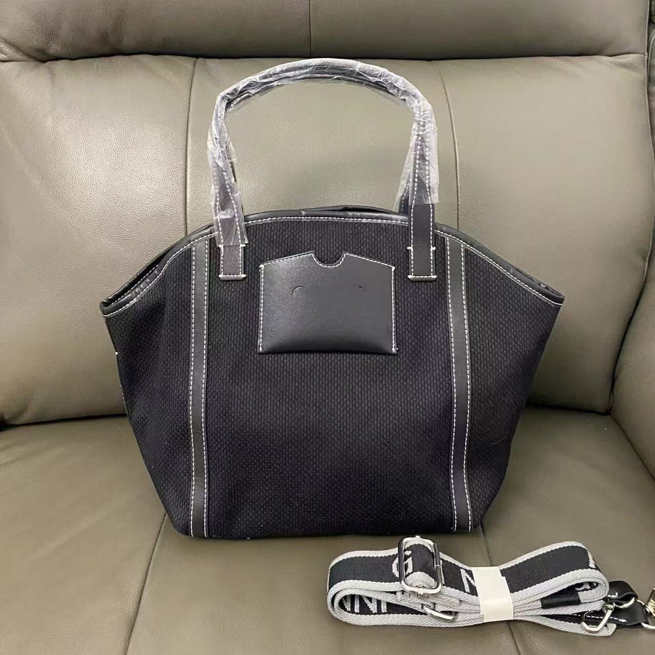 25 Canvas Women's Handbag, New Fashionable Cross Single Shoulder, Leisure Shopping Bag, Live Streaming