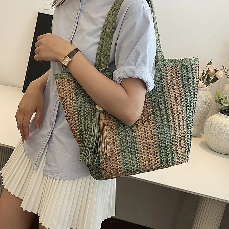 Summer Single Shoulder Commuting Woven Bag Large Capacity Beach Bag Leisure Grass Woven Bag For Women 250325