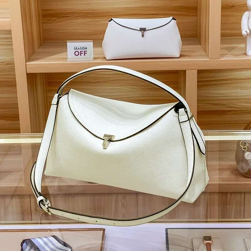 Women's 2025 New In Single Shoulder Pillow Soft Leather Commuter Large Capacity Handbag Designer Bag