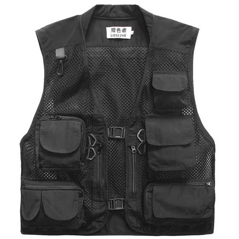 Techwear style multi pocket mesh tactical cargo vest mens outdoor functional sports camping work vest sleeveless jacket T250326
