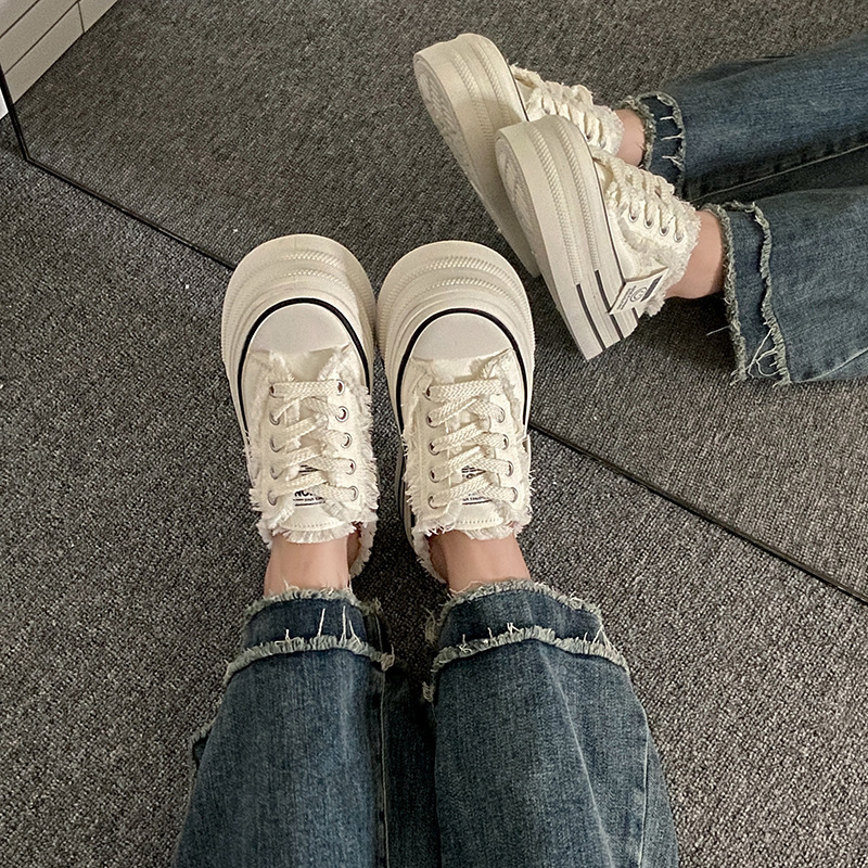 Designer Shoes New Round Toe Thick Soled Semi Trailer Canvas Shoes For Women's Summer Outdoor Wear 2025 Model Height Increasing Sponge Cake Lazy 