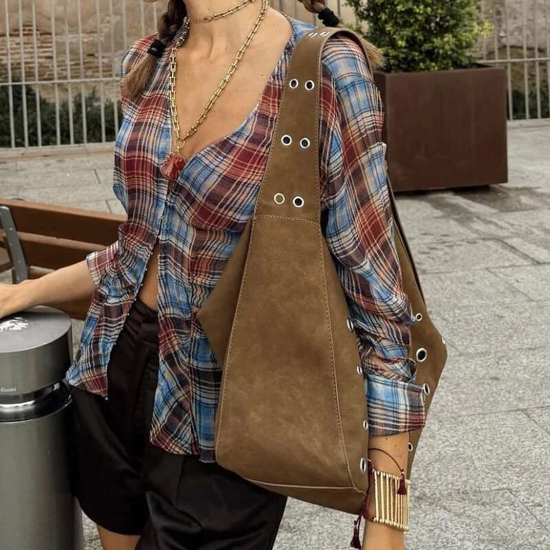 Large Capacity Vintage Faux Suede Shoulder Bags For Women With Stud Detail Designer Handbags Purses 2024 New In Underarm