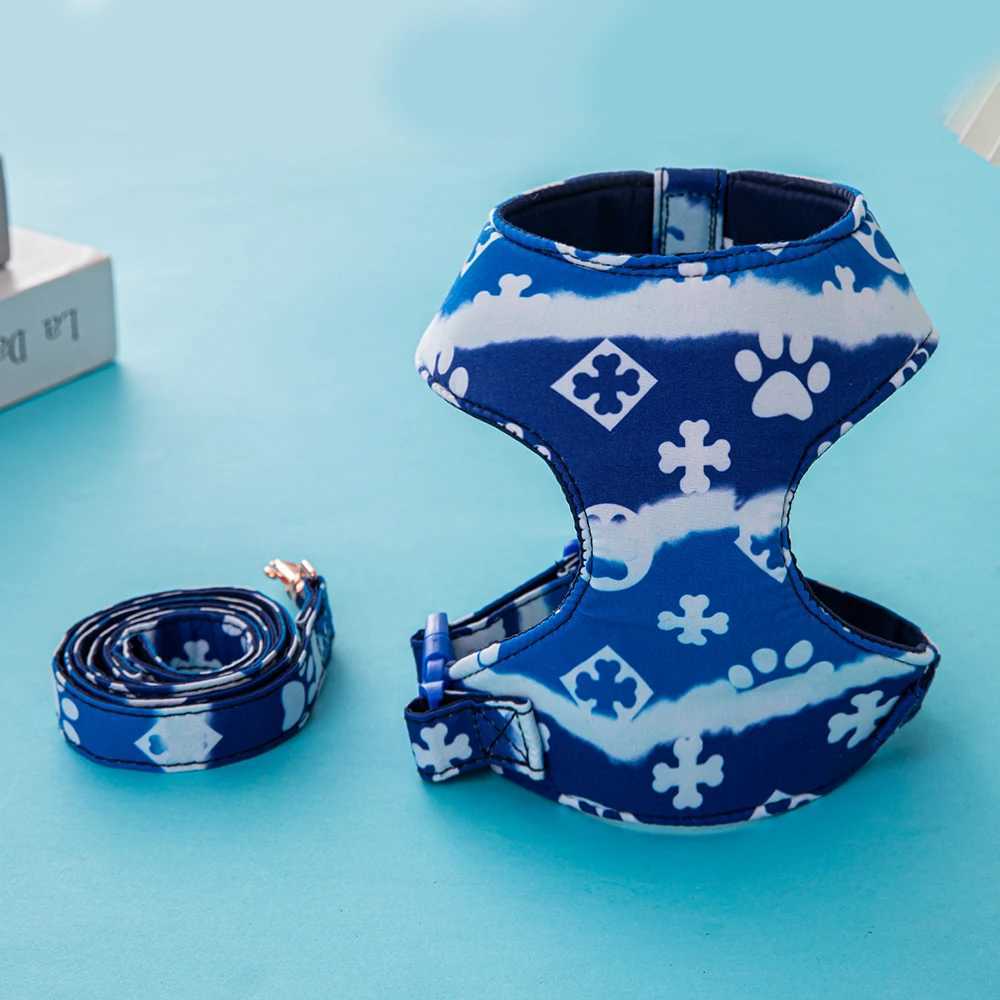 Dog harness and belt set Chihuahua dog harness vest pet harness not easy to break comfortable and breathable pet supplies X250326