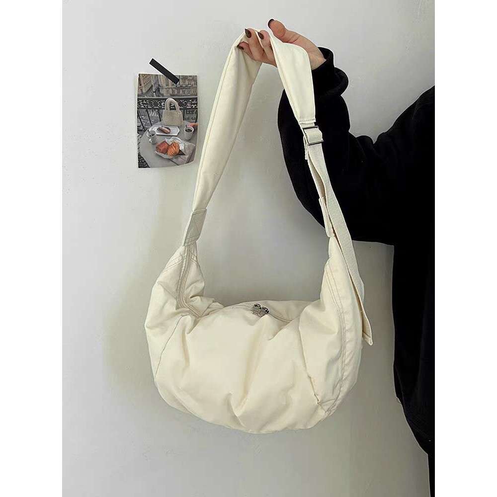 Cross for women 2022 autumn winter new item, large capacity dumpling bag, down cotton casual simple and versatile shoulder bag