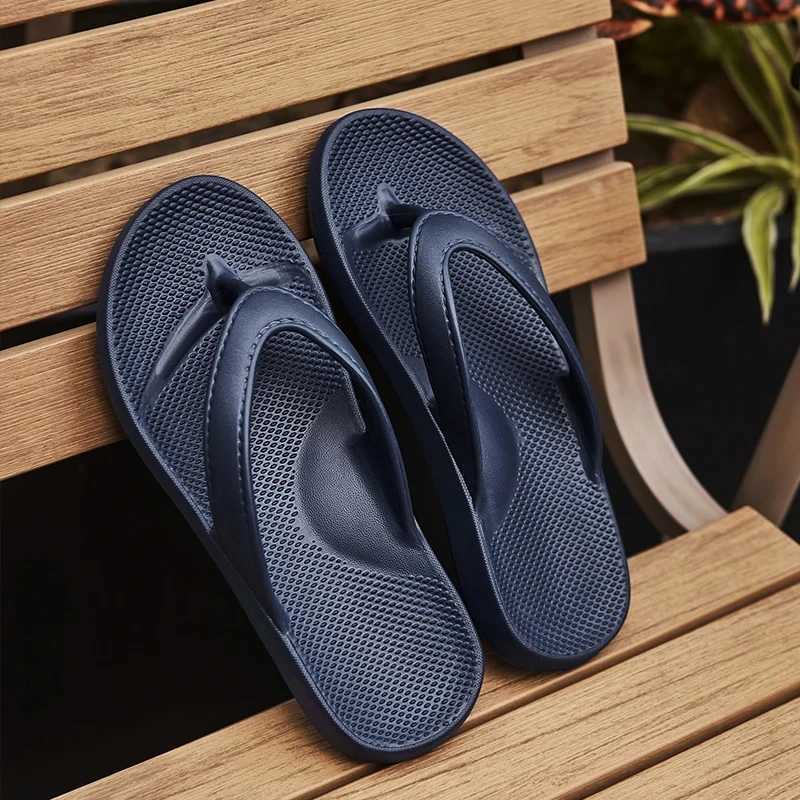 Mens flip up N-slip flat sandals EVA summer 2024 womens slippers lightweight casual beach shoes solid bathroom slippersXJ250326