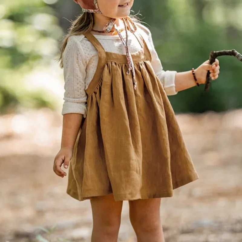 Retro girl adjustable shoulder strap linen fluffy leather autumn new French cotton linen casual loose childrens princess dress W250326