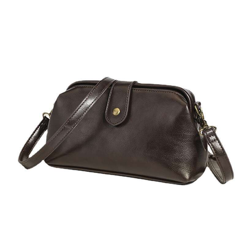 Bag Japanese and Korean mini clip for women, crossbody bag 2024 new fashion doctor bag, single shoulder phone