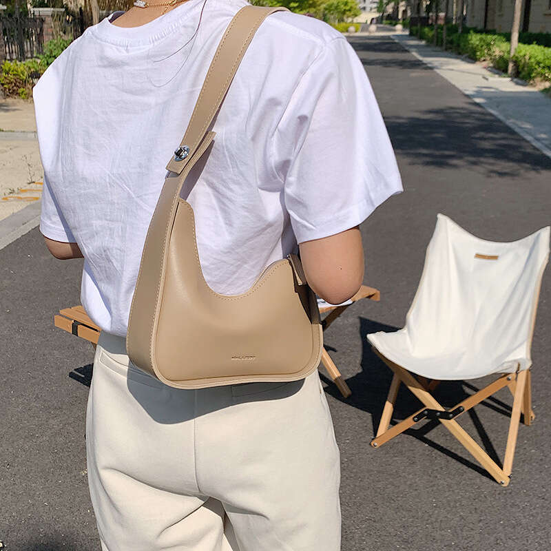 Underarm for Women 2023 New Fashion Wide Strap Simple Solid Color Single Shoulder Crossbody Bag