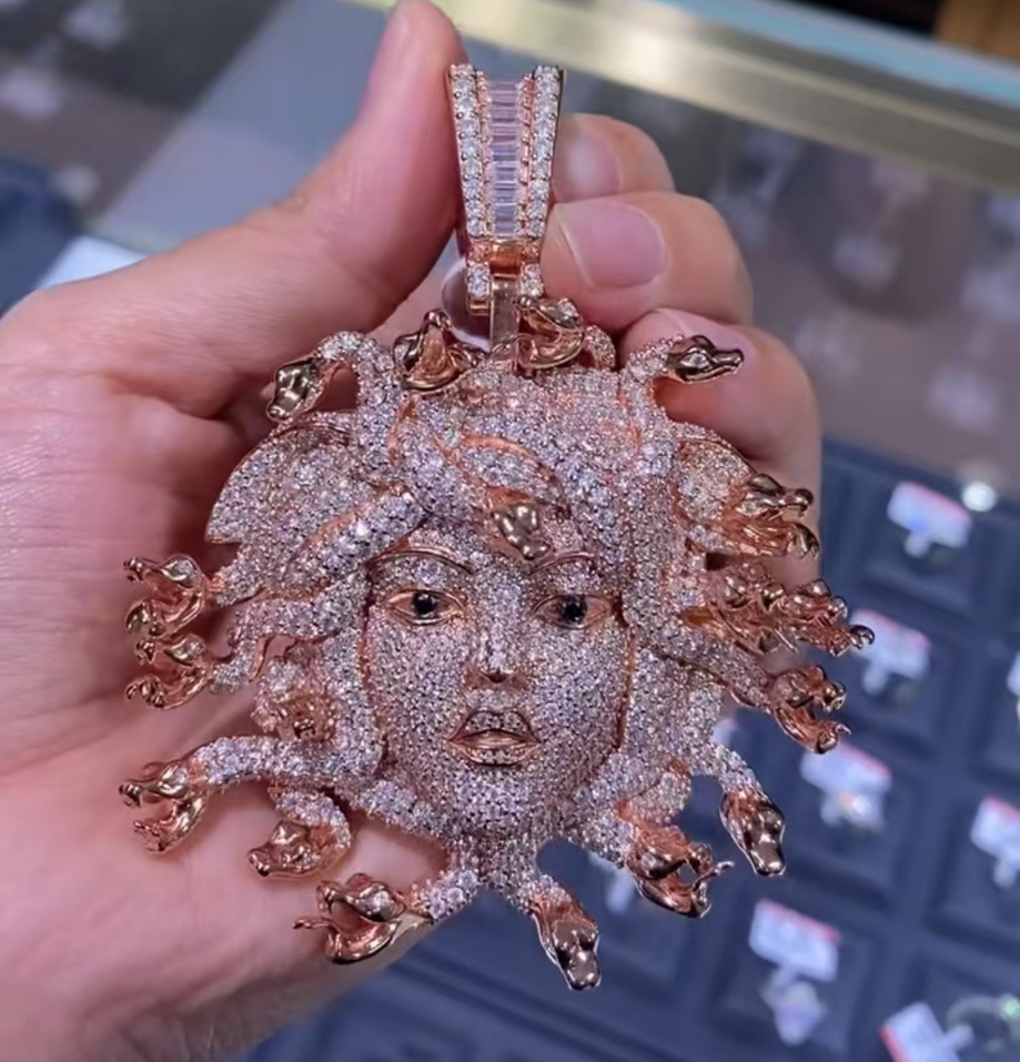 The new Dulisa sier Moissanite pendant hip hop accessories can be worn 10mm necklace