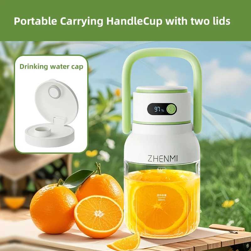 Portable juicer 33 ounces. Container USB-C charging easy to clean suitable for juicing fruits and vegetables Z250326