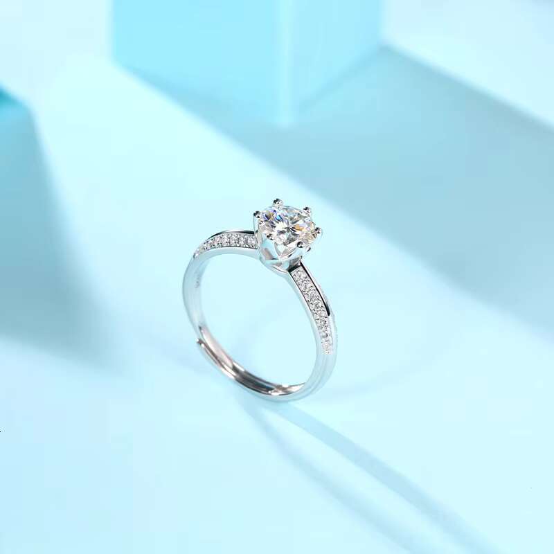 Wholesale 1ct High Quality Adjustable Wedding Ring 18k Moissanite Customized Womens Engagement Moissanite Ring