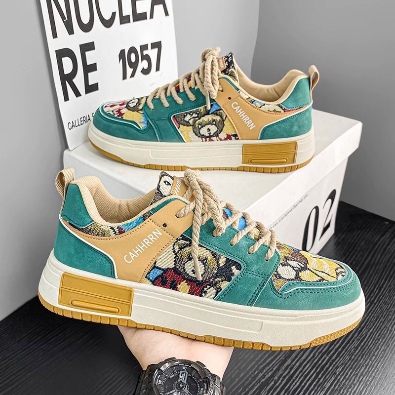 2025S New Trend Designer Feudal Men S Spring New Breathable Board Casual Versatile Thick Sole Student Shoes Sports Trendy Shoes