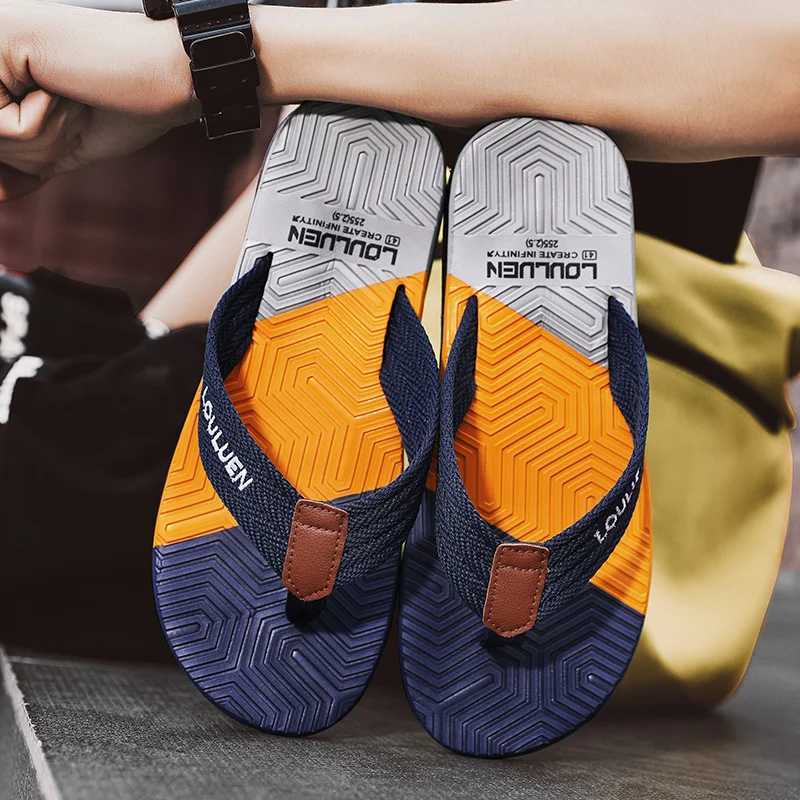 2024 New Flip-flops Slippers Men Summer Lightweight Sandals Mens Simple Casual Sandals Indoor and Outdoor Beach ShoesXJ250326