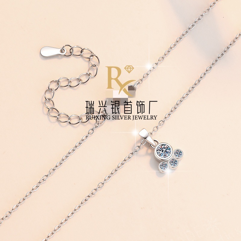 S925 pure silver necklace with cute and sweet bear paw moissanite pendant full body moissanite fashion jewelry