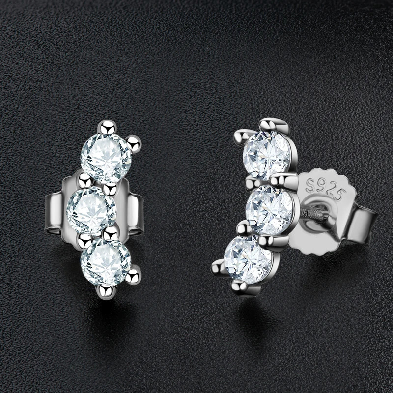 Real D Color Stud Earrings for Women 925 Silver Smile Curved Earrings Mini Climber Studs Jewelry With GRA Certificate 250318