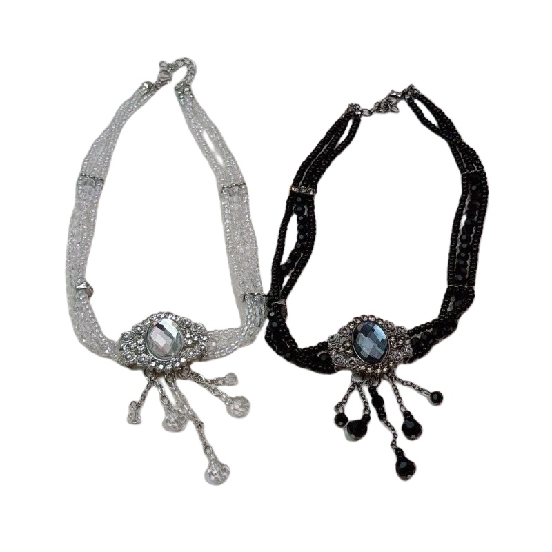 Elegant Women's Lockbone Chain Necklace with Stylish Design - 2025 Collection