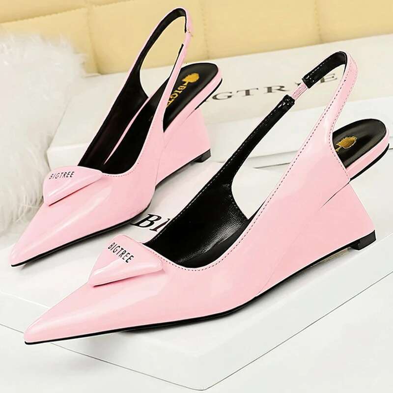 2025 Summer New Slope Heel Lacquer Leather Women's Designer Fashion High Heels Hollow Strap Women's Sandals Elegant High Heels