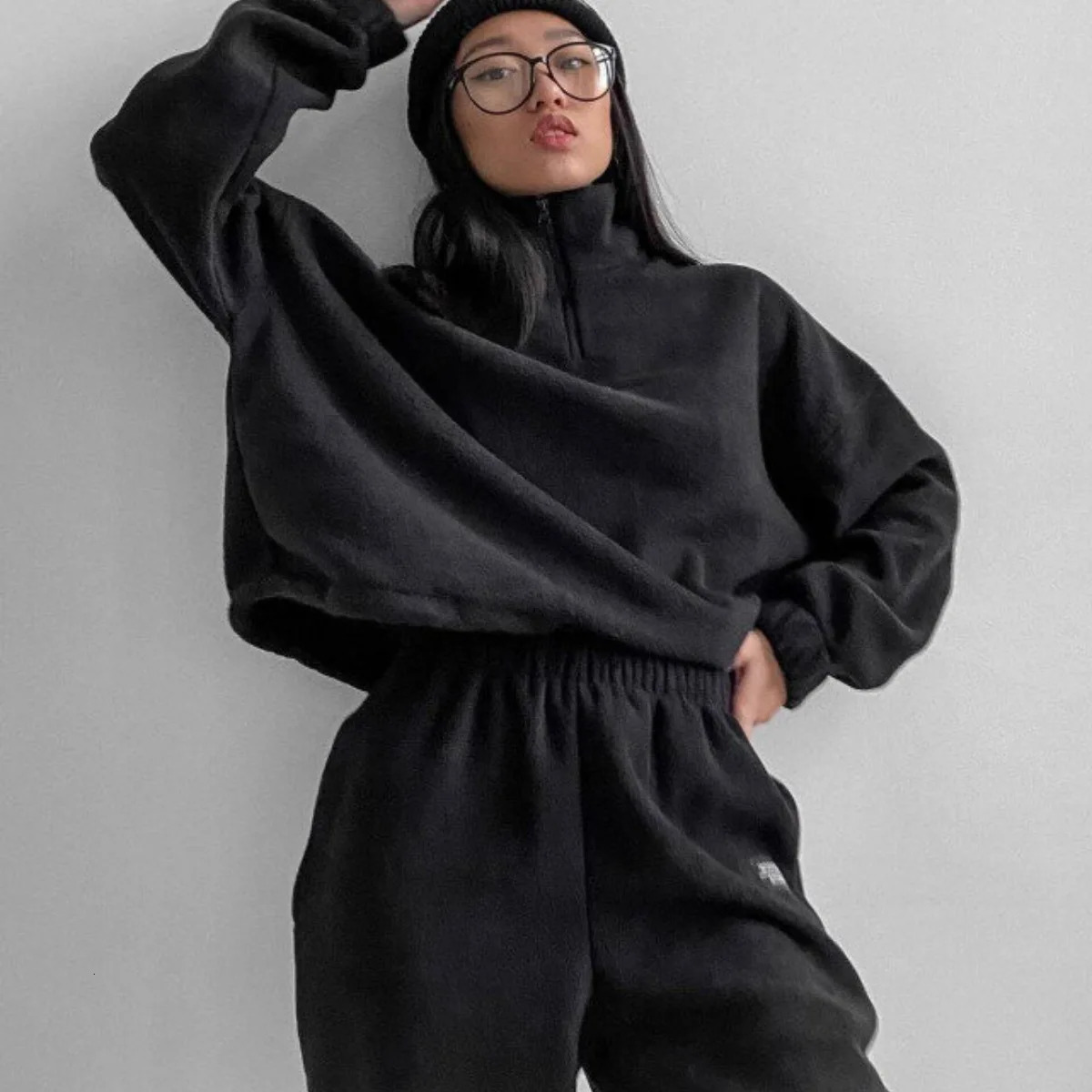 2 pieces/set womens sportswear casual Trouser solid color hooded sweatshirt and pants Tracksuit sportswear Pullover sweatshirt 250320