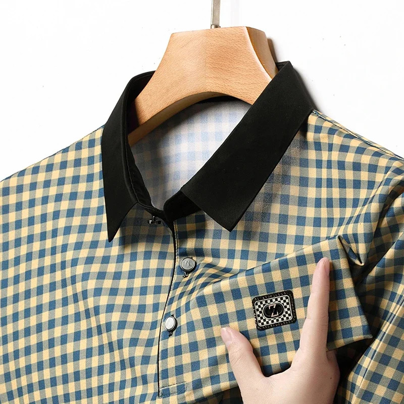 Mens checkered badge short sleeved polo shirt casual summer top comer 250326