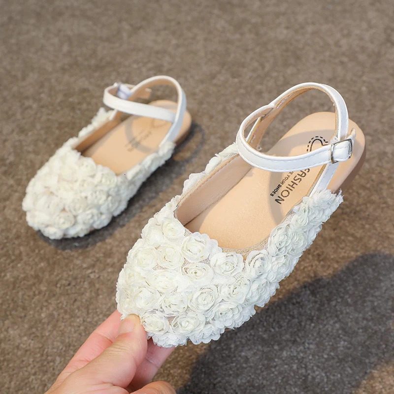 Girls Half Sandals Kids Princess Flowers Dress Shoes Fashion Simple Summer Children Flat Mary Janes Shoes for Party Wedding 250326