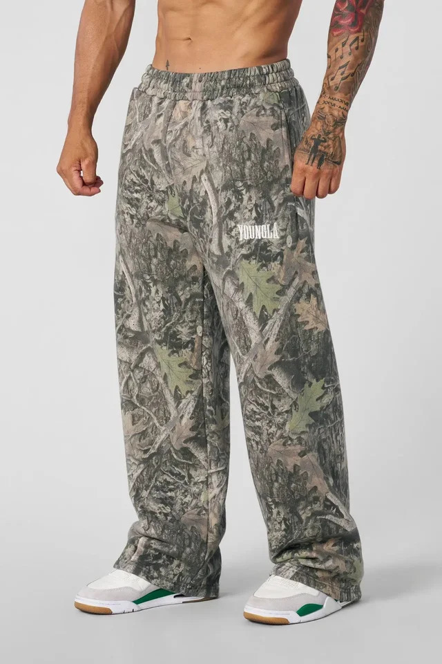 2025 men style Spring American digital camouflage print sports fitness Trousers loose and versatile wide-leg pants 250326