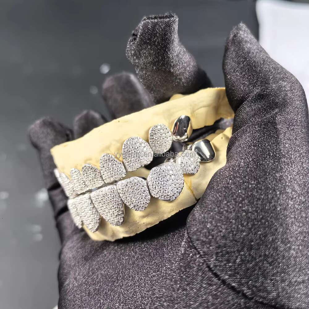 Custom Personal Jewelry Iced Out VVS Moissanite Diamonds Inlaid 925 Sterling Silver Hip Hop Gold Plated Grillz for Teeth Brace