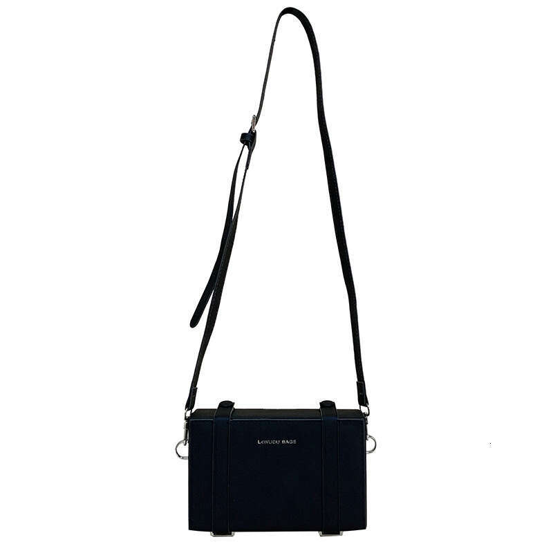 d1 Single and women's fashion trend, box silver crossbody personalized backpack, small square men's shoulder bag, trend