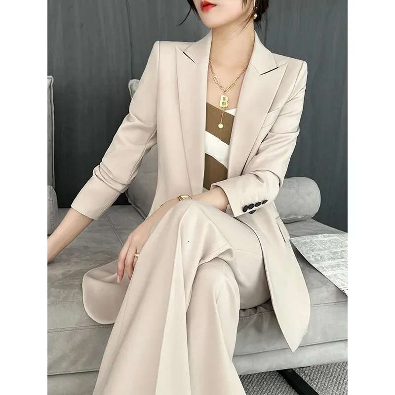 Blazer Women 2 Piece Set 2022 Spring And Autumn New Fashion Temperament Lady Jacket Flared Pants Black Two-Piece Suit L115