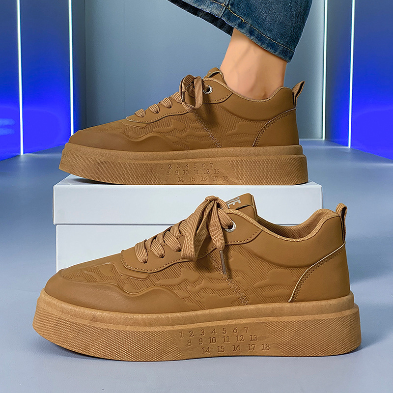 2025S New Trend Designer Summer Breathable Men S Thick Soled Versatile White Casual Board Shoes