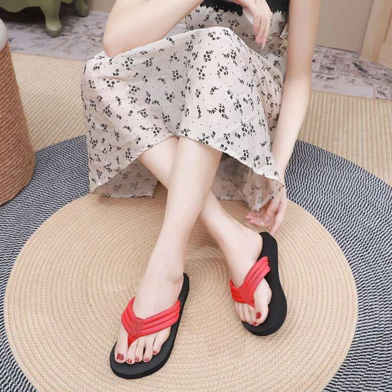 2025 Summer New Outdoor Flat Beach Designer Fashion Sandals Women's Slippers Indoor Slippers
