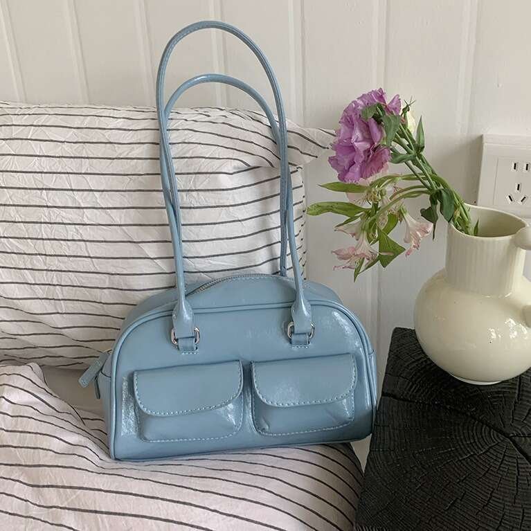 f7 Niche Underarm for Women 2025 Korean Edition Ins Spring/Summer New Fashion Tote Versatile Large Capacity Commuter Bag