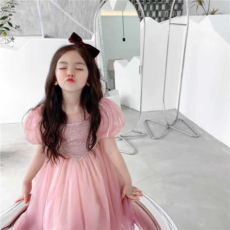 Summer girl princess dress with puff sleeves birthday dress with sequins sparkling costume performance costume big childrens costume W250326