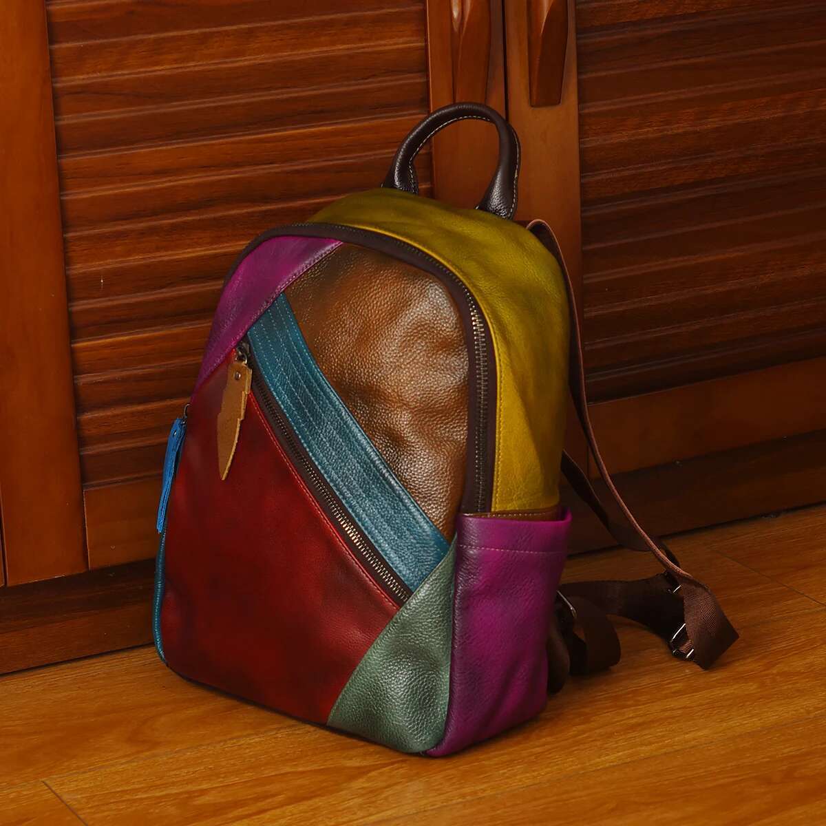 Fashion Women's Bag Leather Head Layer Cowhide Color Contrast Retro Style Backpack