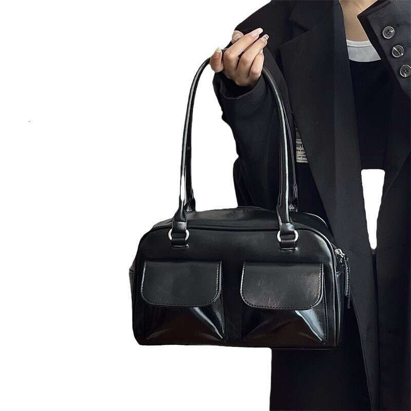6e Niche Underarm for Women 2025 New Large Capacity Simple Commuter Tote Fashion Versatile Shoulder Bag