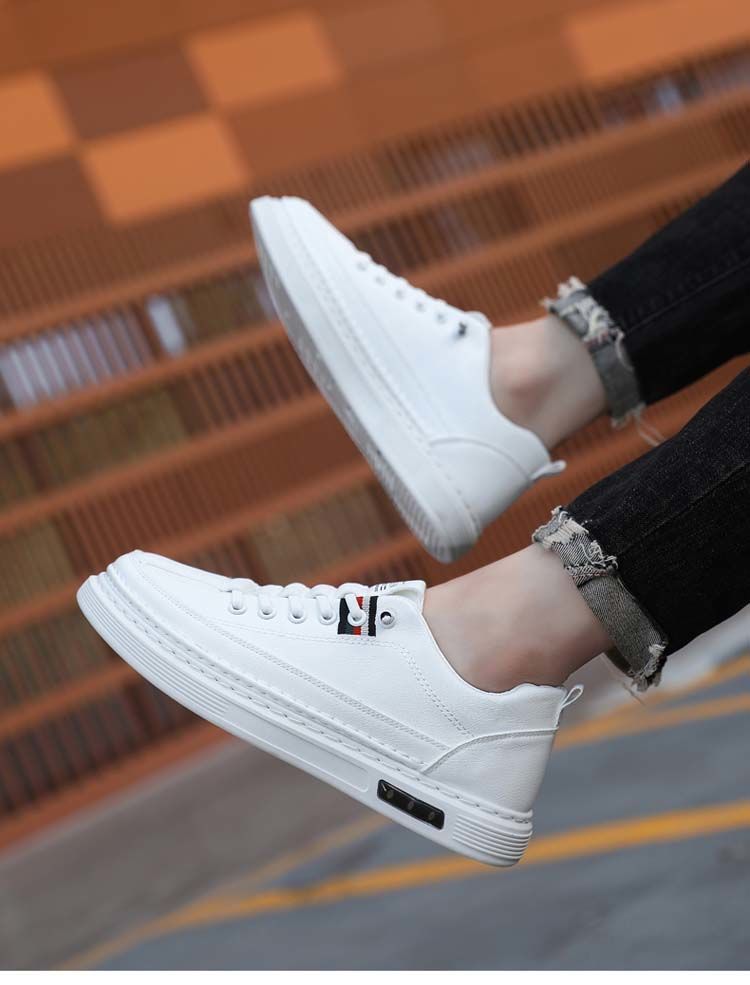 Men's 2025 Spring New White Man Casual Shoes Outdoor Sports Fashion Sneaker Soft Soles Breathable Leather Footwear