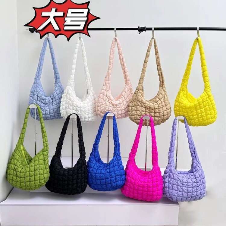 b2 New Korean Fold Cloud Versatile Fashion One Shoulder Handheld Dumpling Large Capacity Down Cotton Underarm Women's Bag