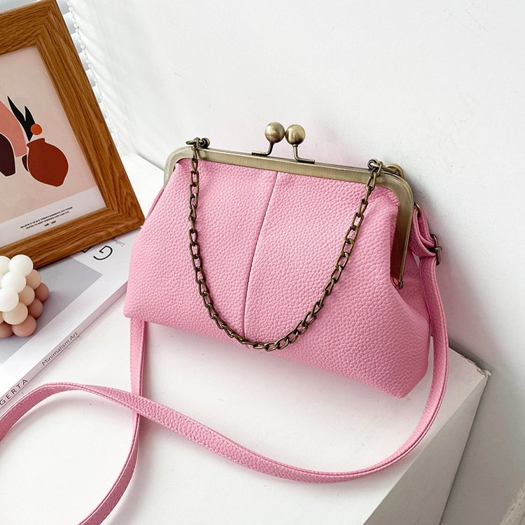 Free shipping Europe and the United States retro shell bag new lychee pattern simple 100 shoulder bag clip chain handbag women's bag
