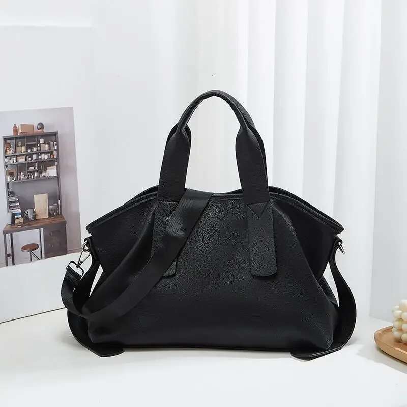 High Appearance Level Fashion Women's Large Capacity All-In-One Single Shoulder Crossbody Tote Retro Simple Dumpg Bag