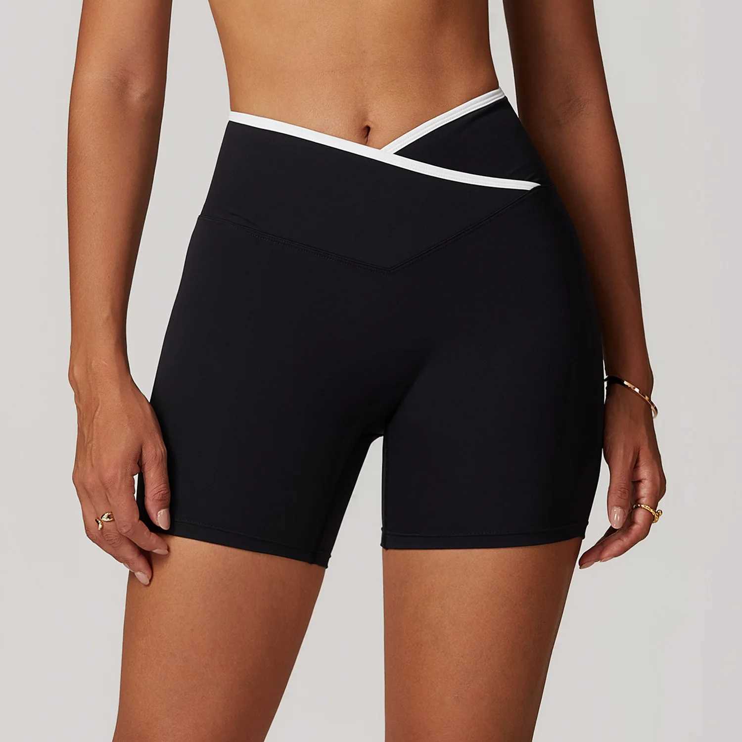 Yoga shorts womens fitness shorts V-shaped waist running bike shorts breathable sports legs high waist fitness shorts W250326