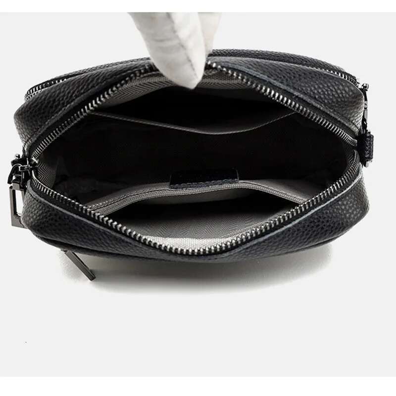 Women Crossbody Multi Space Fashion Design Sense Large Capacity PU Material Lightweight Single Shoulder Bag