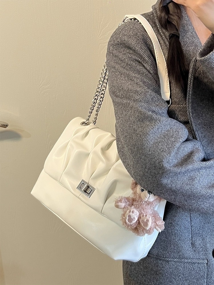 Fashion Designer Fashion Handbag For Women Niche Fashion Brand Hand Held Chain Pleated High End Feeling Water Bucket Single Shoulder Crossbody Bag Cas