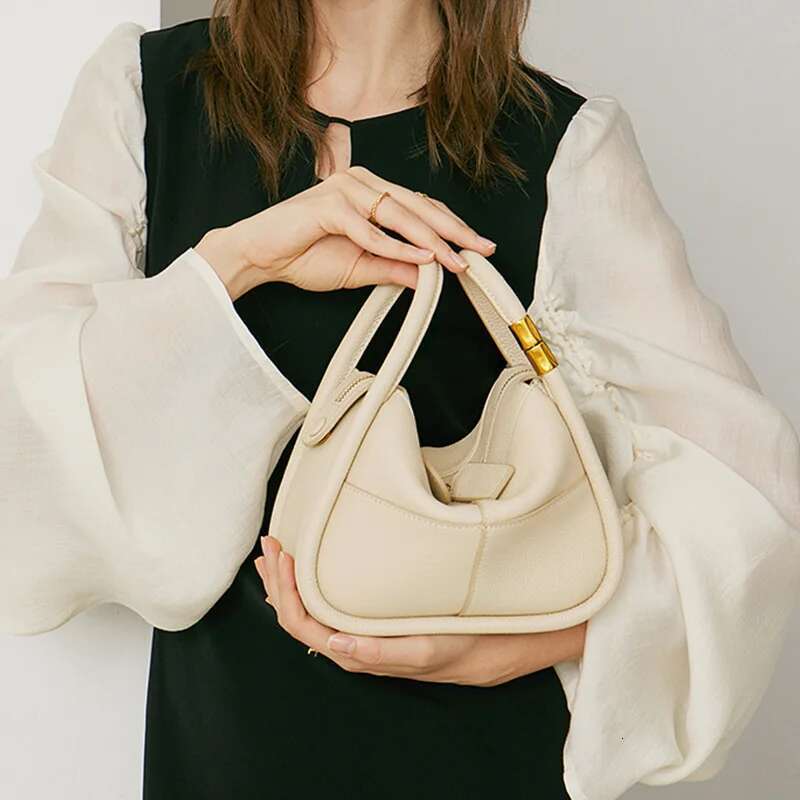 Genuine Leather Women Tote Bag New Cowhide Designer Crossbody Shoulder Bags Fashionable Female Handbags 6126